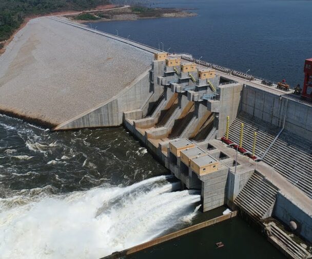 Energie : des barrages, mais toujours pas d’électricité