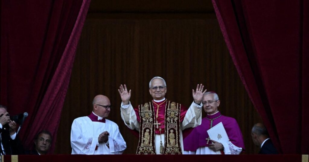 Religion : Robert Francis Prevost à la tête du Vatican. 