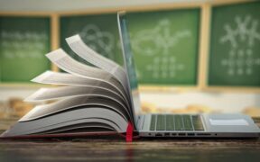 Numérique : une plateforme pour suivre les performances scolaires